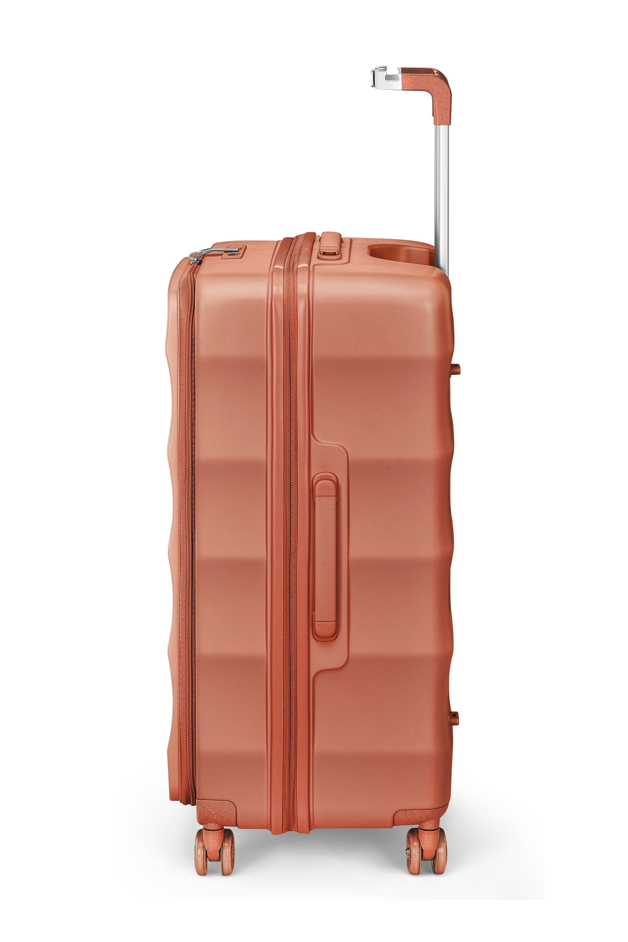 4MYTU Tank Trunk suitcase in copper with ergonomic handle and smooth-rolling wheels.